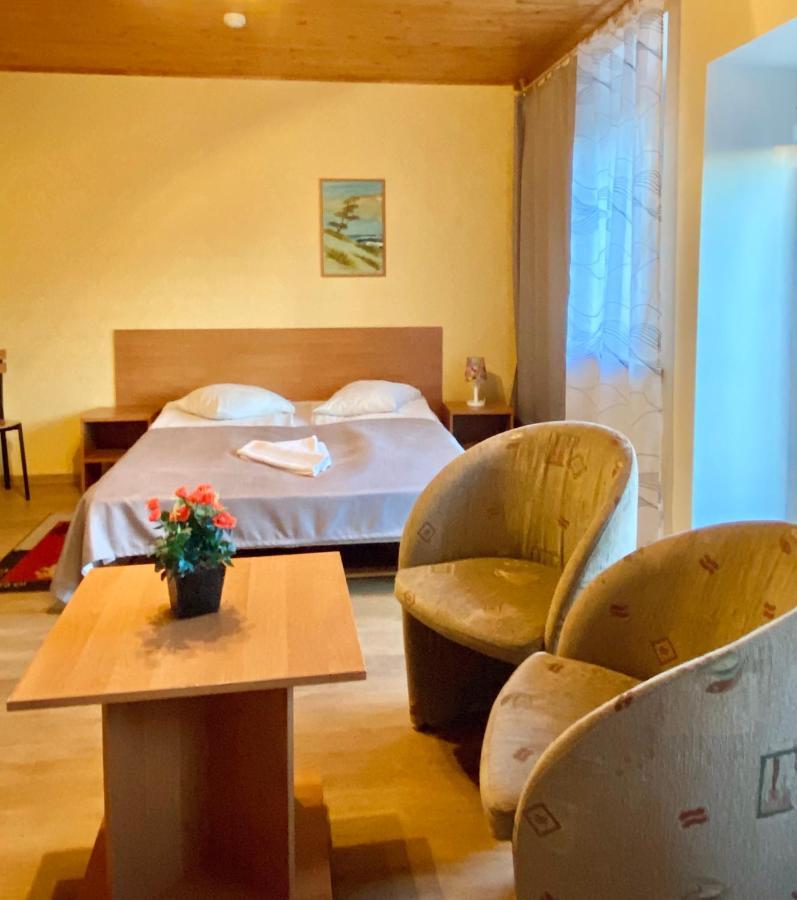 Akmuo Ant Akmens Hotell Šventoji Exteriör bild